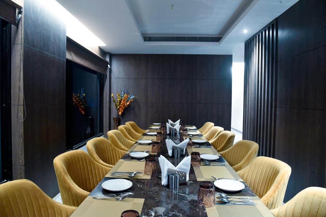 Raj Meridian Dibrugarh Exterior foto